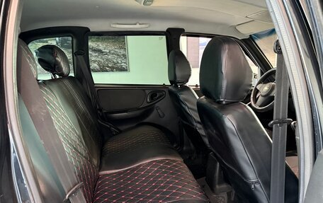 Chevrolet Niva I рестайлинг, 2011 год, 400 000 рублей, 14 фотография