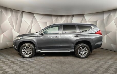 Mitsubishi Pajero Sport III рестайлинг, 2019 год, 2 198 000 рублей, 5 фотография