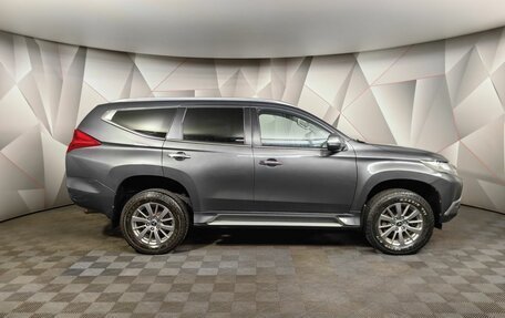 Mitsubishi Pajero Sport III рестайлинг, 2019 год, 2 198 000 рублей, 6 фотография