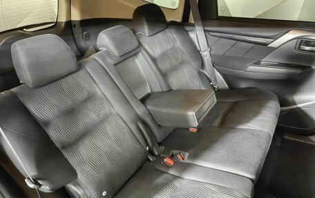 Mitsubishi Pajero Sport III рестайлинг, 2019 год, 2 198 000 рублей, 13 фотография