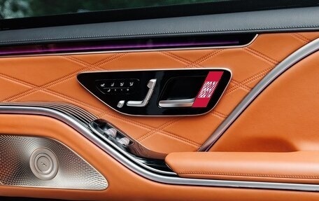 Mercedes-Benz Maybach S-Класс, 2021 год, 15 000 000 рублей, 22 фотография