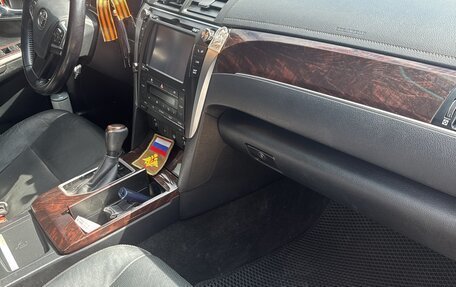 Toyota Camry, 2016 год, 2 400 000 рублей, 2 фотография