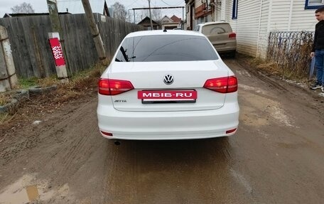 Volkswagen Jetta VI, 2015 год, 1 430 000 рублей, 4 фотография