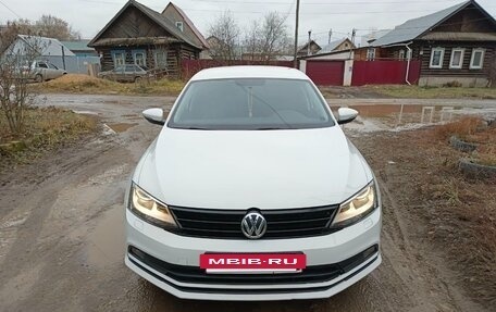 Volkswagen Jetta VI, 2015 год, 1 430 000 рублей, 2 фотография