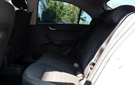 Skoda Rapid I, 2016 год, 1 250 000 рублей, 10 фотография