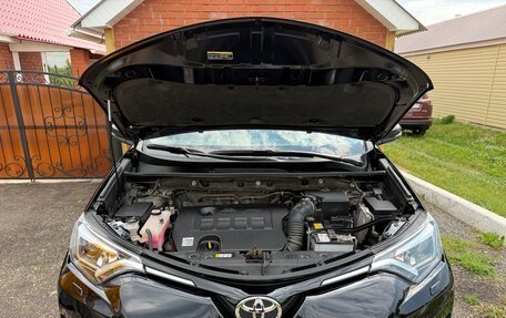 Toyota RAV4, 2019 год, 2 600 000 рублей, 9 фотография
