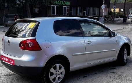 Volkswagen Golf V, 2004 год, 620 000 рублей, 6 фотография