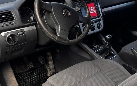 Volkswagen Golf V, 2004 год, 620 000 рублей, 7 фотография