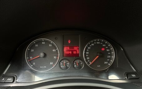 Volkswagen Jetta VI, 2009 год, 600 000 рублей, 4 фотография
