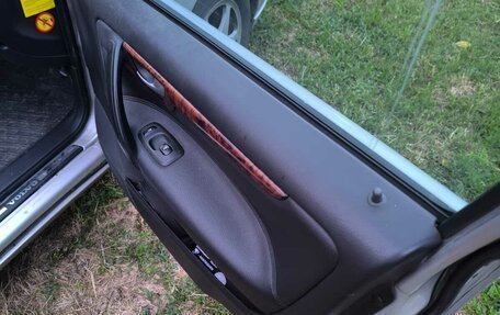 Volvo S60 III, 2005 год, 600 000 рублей, 3 фотография