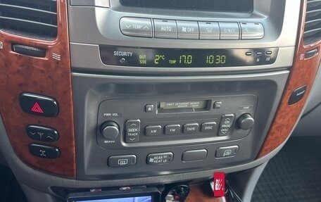 Toyota Land Cruiser 100 рестайлинг 2, 2003 год, 2 350 000 рублей, 4 фотография