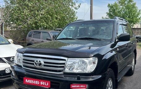 Toyota Land Cruiser 100 рестайлинг 2, 2003 год, 2 350 000 рублей, 7 фотография
