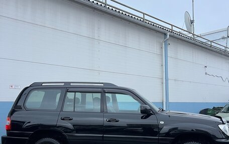 Toyota Land Cruiser 100 рестайлинг 2, 2003 год, 2 350 000 рублей, 32 фотография