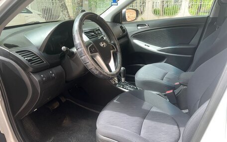 Hyundai Solaris II рестайлинг, 2013 год, 720 000 рублей, 8 фотография