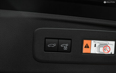 Toyota Land Cruiser Prado, 2024 год, 8 900 000 рублей, 9 фотография