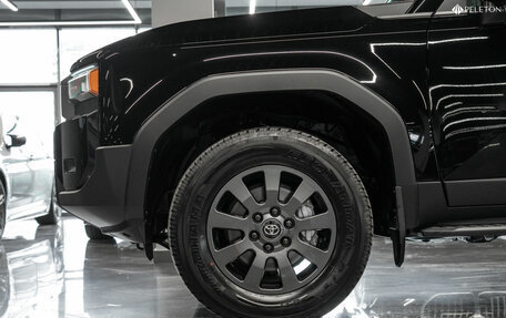 Toyota Land Cruiser Prado, 2024 год, 8 900 000 рублей, 33 фотография