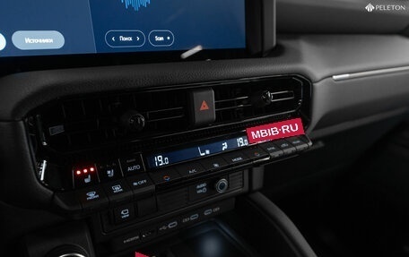 Toyota Land Cruiser Prado, 2024 год, 8 900 000 рублей, 27 фотография