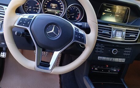 Mercedes-Benz E-Класс, 2015 год, 1 800 000 рублей, 5 фотография