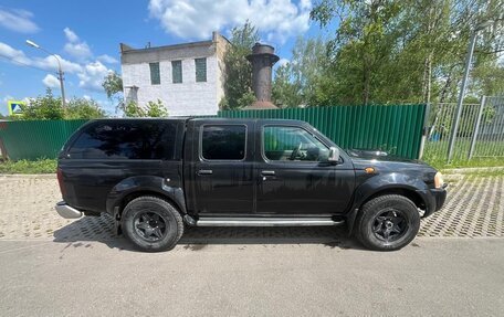 Nissan NP300, 2014 год, 1 200 000 рублей, 2 фотография