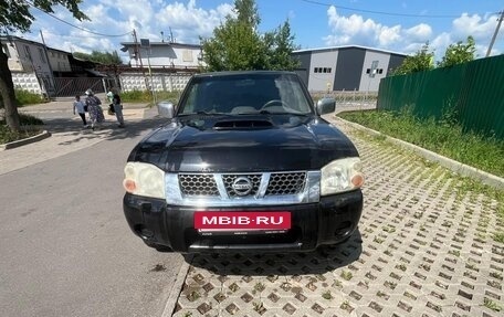 Nissan NP300, 2014 год, 1 200 000 рублей, 8 фотография