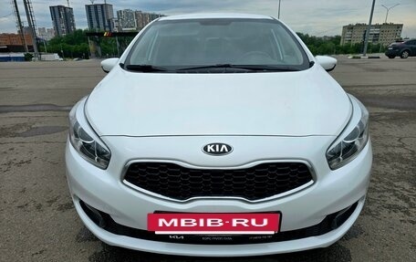 KIA cee'd III, 2015 год, 1 259 000 рублей, 11 фотография