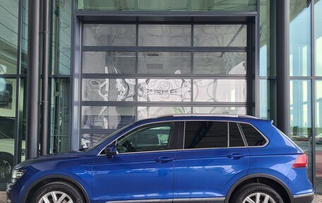 Volkswagen Tiguan II, 2018 год, 2 290 000 рублей, 3 фотография
