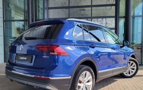 Volkswagen Tiguan II, 2018 год, 2 290 000 рублей, 5 фотография