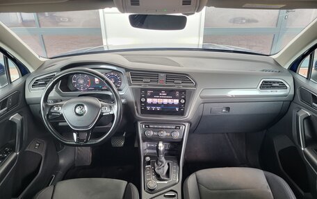 Volkswagen Tiguan II, 2018 год, 2 290 000 рублей, 14 фотография