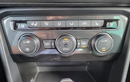 Volkswagen Tiguan II, 2018 год, 2 290 000 рублей, 12 фотография