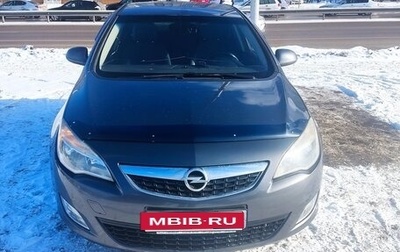 Opel Astra J, 2011 год, 830 000 рублей, 1 фотография