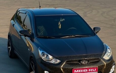 Hyundai Solaris II рестайлинг, 2014 год, 2 490 000 рублей, 1 фотография