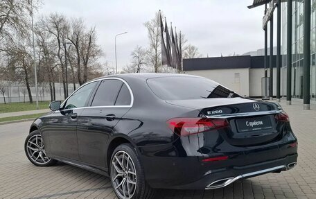 Mercedes-Benz E-Класс, 2021 год, 4 000 000 рублей, 8 фотография