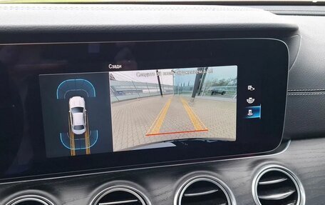 Mercedes-Benz E-Класс, 2021 год, 4 000 000 рублей, 17 фотография