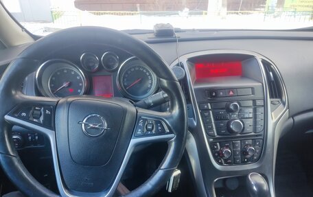 Opel Astra J, 2011 год, 830 000 рублей, 12 фотография