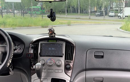 Hyundai H-1 II рестайлинг, 2008 год, 1 189 000 рублей, 10 фотография