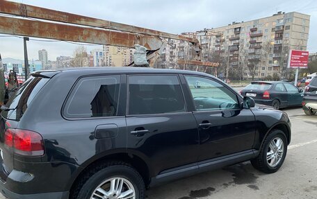 Volkswagen Touareg III, 2003 год, 560 000 рублей, 10 фотография