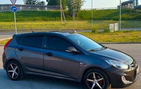 Hyundai Solaris II рестайлинг, 2014 год, 2 490 000 рублей, 9 фотография