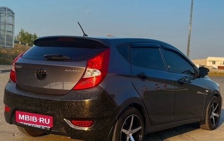 Hyundai Solaris II рестайлинг, 2014 год, 2 490 000 рублей, 7 фотография