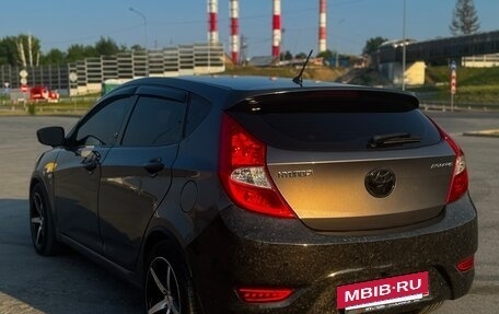 Hyundai Solaris II рестайлинг, 2014 год, 2 490 000 рублей, 6 фотография