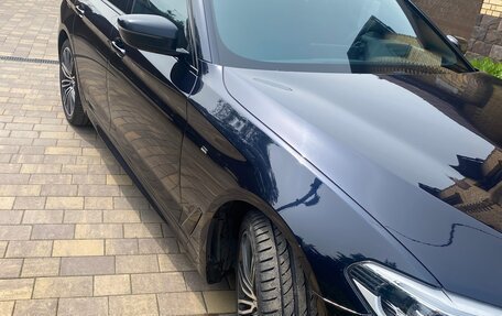 BMW 5 серия, 2019 год, 4 480 000 рублей, 2 фотография