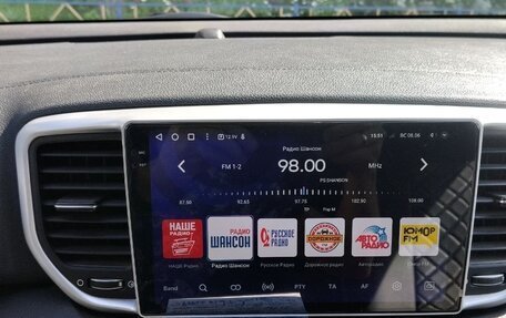 KIA Sportage IV рестайлинг, 2019 год, 2 280 000 рублей, 14 фотография