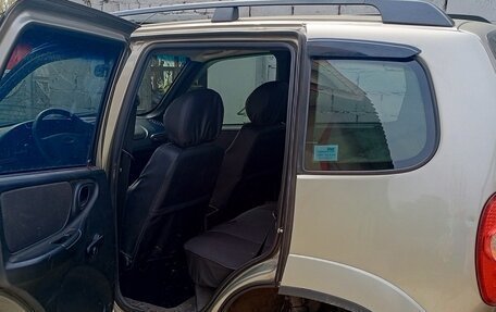 Chevrolet Niva I рестайлинг, 2011 год, 625 000 рублей, 6 фотография