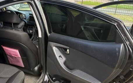 Hyundai Elantra V, 2013 год, 600 000 рублей, 16 фотография