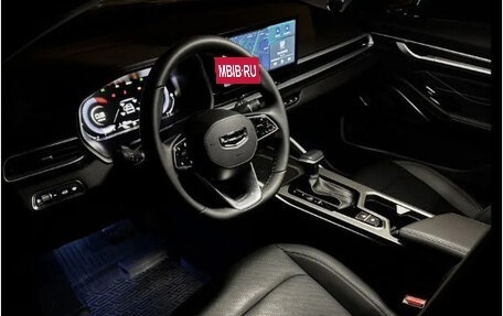Geely Emgrand, 2024 год, 1 690 000 рублей, 6 фотография