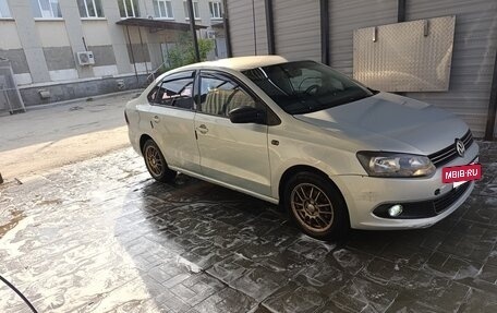 Volkswagen Polo VI (EU Market), 2011 год, 555 000 рублей, 9 фотография