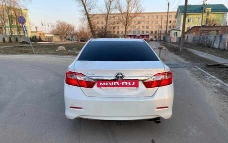 Toyota Camry, 2012 год, 1 550 000 рублей, 4 фотография