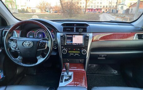 Toyota Camry, 2012 год, 1 550 000 рублей, 20 фотография