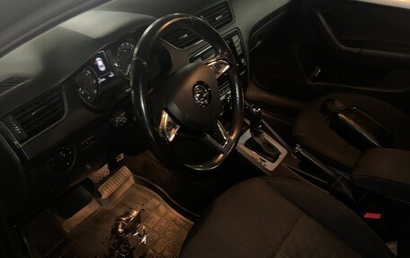 Skoda Octavia, 2016 год, 1 200 000 рублей, 14 фотография