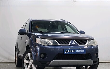 Mitsubishi Outlander III рестайлинг 3, 2008 год, 620 000 рублей, 2 фотография