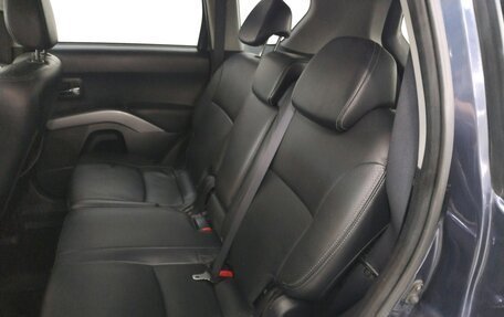 Mitsubishi Outlander III рестайлинг 3, 2008 год, 620 000 рублей, 17 фотография